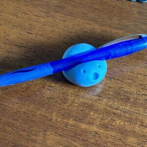 Handmade Clay Pen Holder – Cute Minimalist Desk Organizer for Office